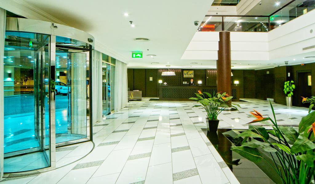 All Seasons Hotel Al Ain - Previously City Seasons Buitenkant foto